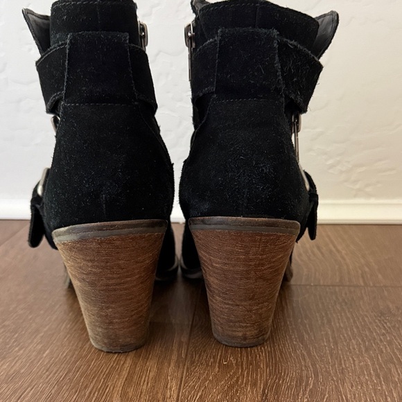 Dolce Vita Black Ankle Boots with Buckle - Size 9 - Picture 7 of 8